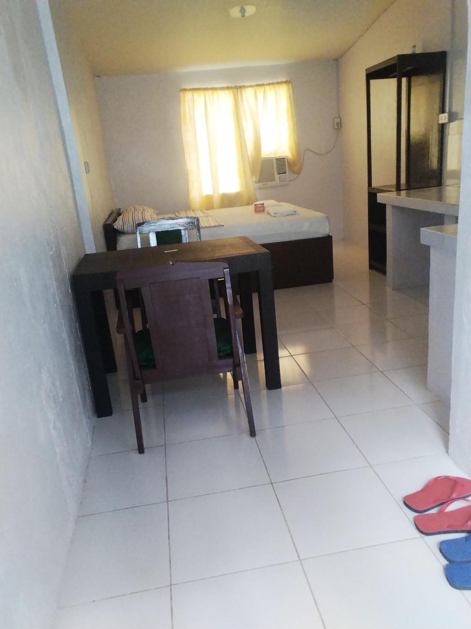 Miadristarhannavictory Apartment Bantayan Buitenkant foto
